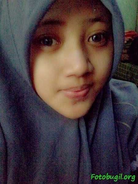 cewek jilbab bugil