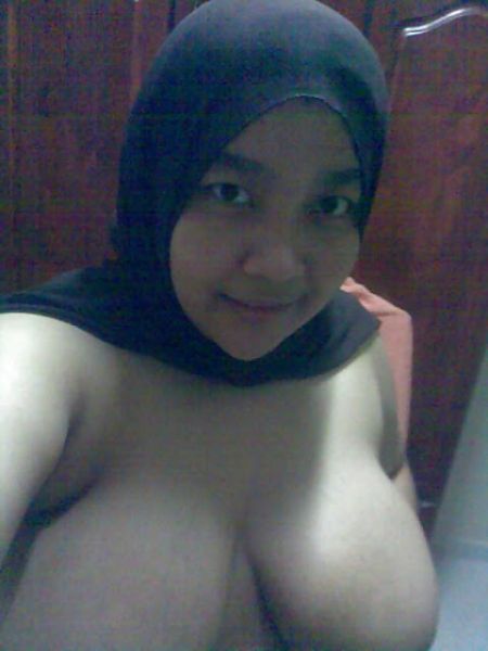 jilbab bugil