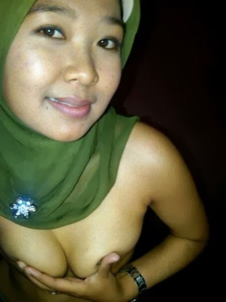 jilbab telanjang