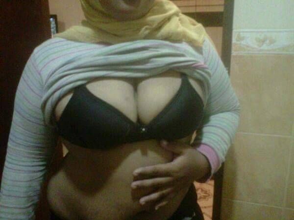 cewek jilbab