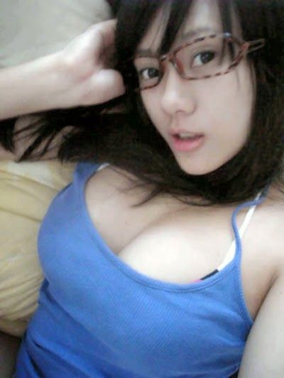 wanita bahenol