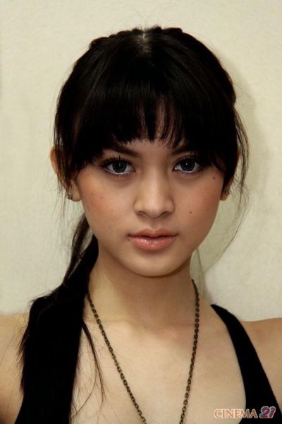 foto agnes monica tanpa busana