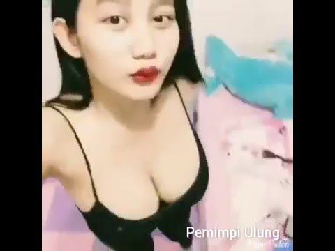 pamela safitri baju putih