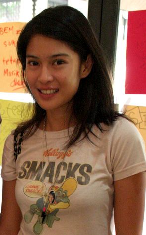 ayu anjani bugil