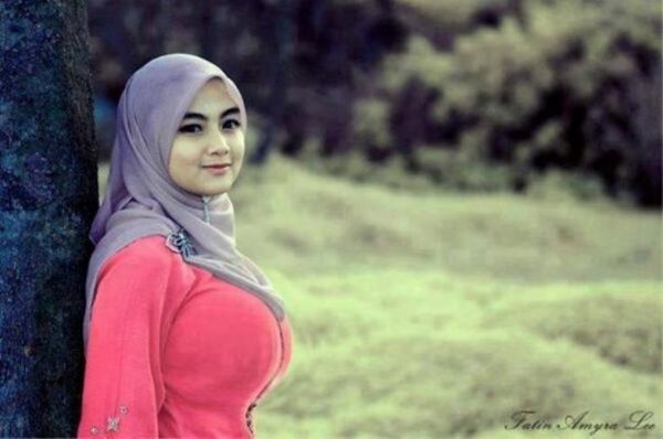 gadis montok indonesia