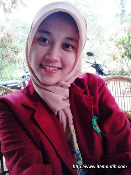 cewek jilbab