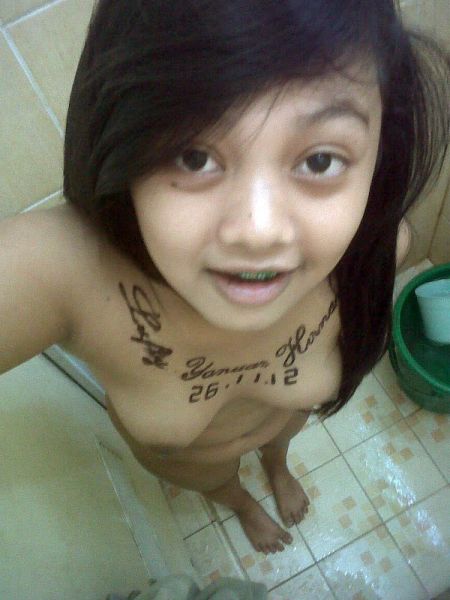 jilat memek