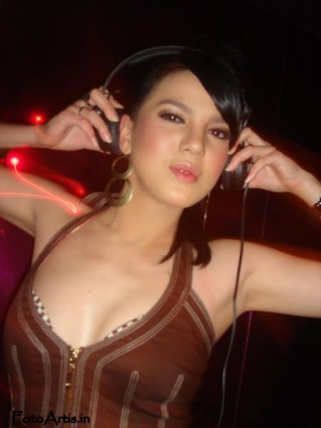 citra kirana bugil artis