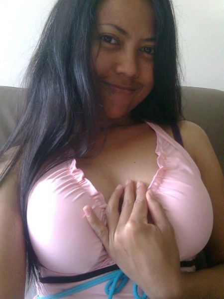 linda sagita toket gede