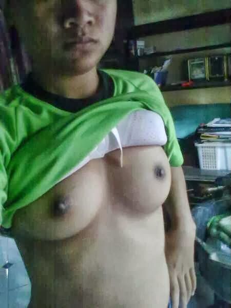 lubang memek basah smp