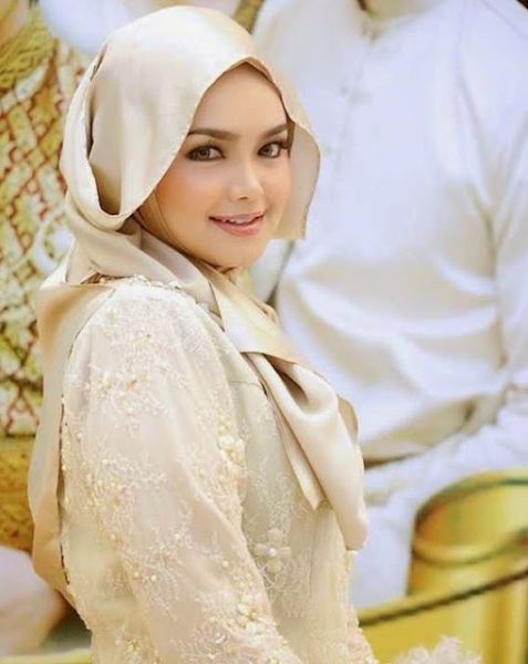 biodata siti nurhaliza