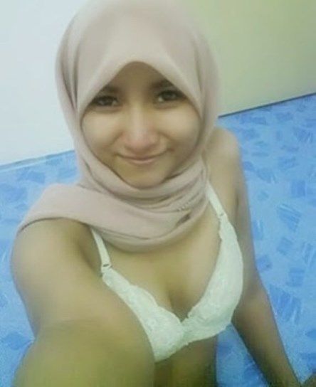 jilbab ngentot