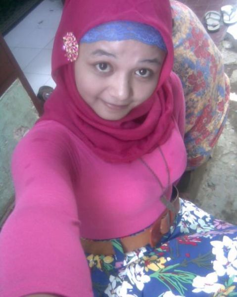 jilbab sange ngentot