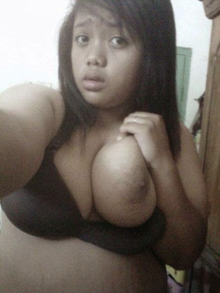 cantik dan putihnya gadis manado