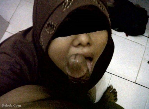 jilbab menyusui