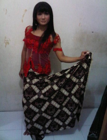batik bugil