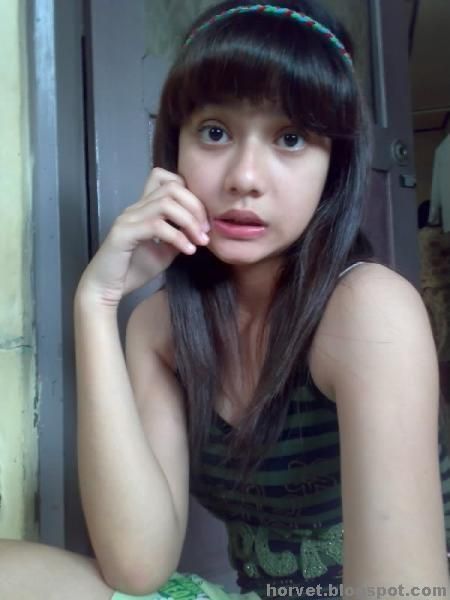 foto cewek cantik telanjang