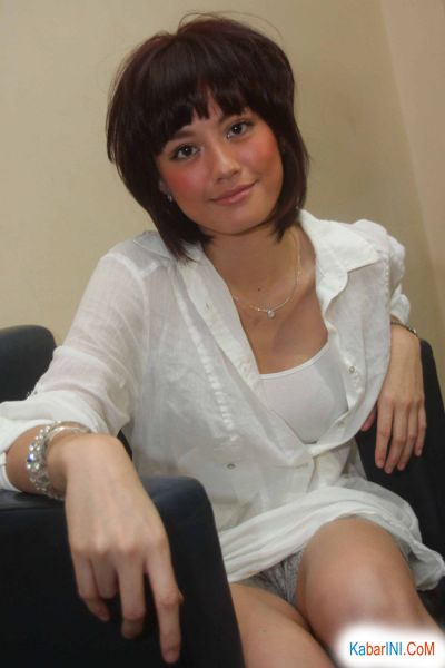 agnes monica telanjang