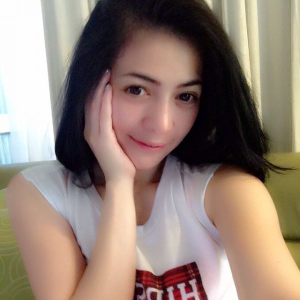 foto cewek cantik telanjang