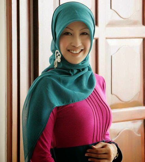 jilbab ngentot