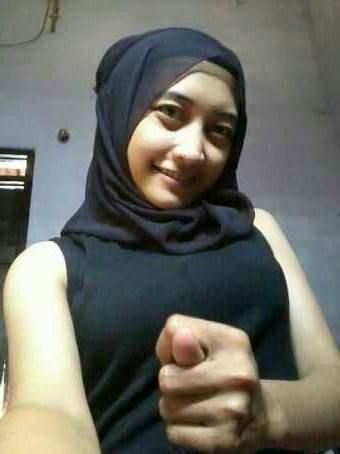 ngentot memek abg