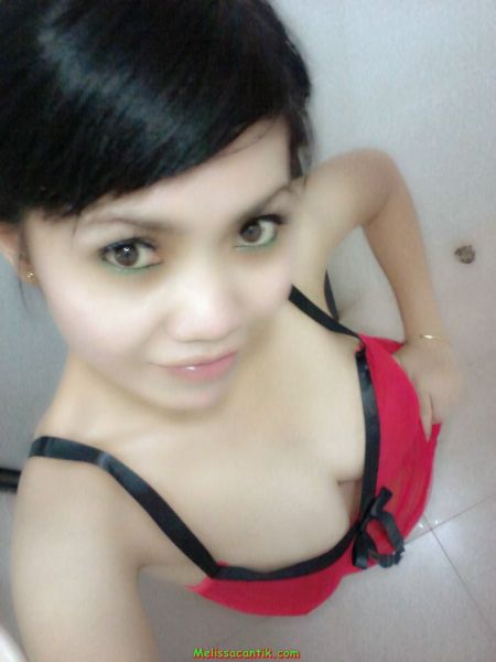 cewek cantik bugil