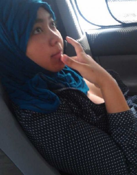 ngentot memek jilbab