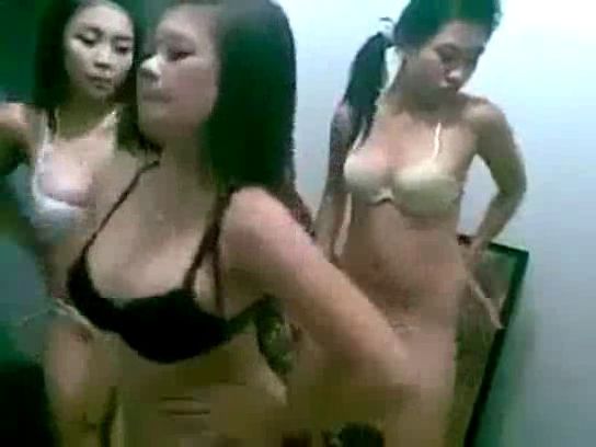 nonton bokep cewek toket montok bugil webcam