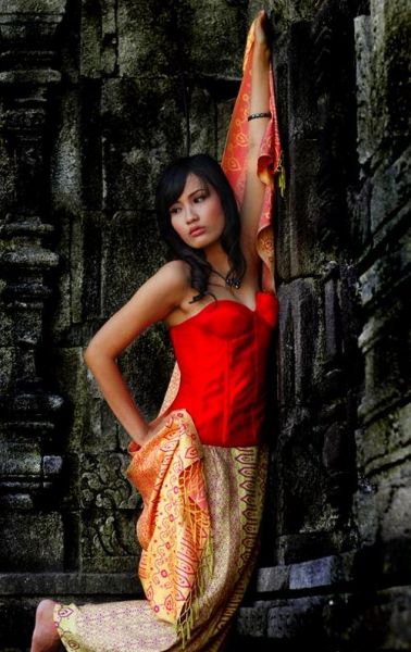 foto artis tanpa celana dalam