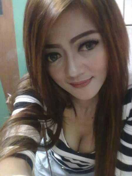 cewek cantik bugil