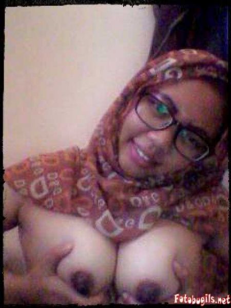 ngentot memek perawan