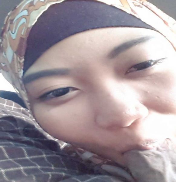 pepek jilbab