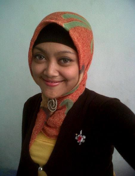 smu jilbab bugil