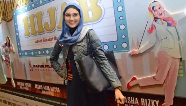 gambar artis indonesia telanjang bulat