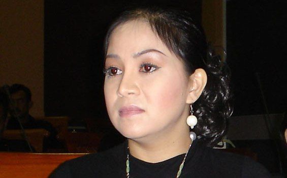 dangdut anisa bahar