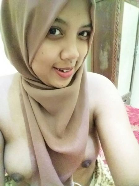 jilbab sperma