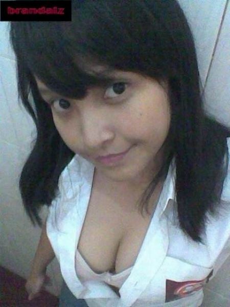 cewek cantik