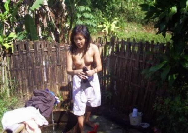 abang lagi mandi