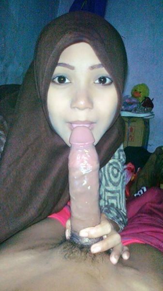 kontol vs memek