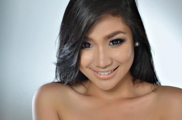 gambar artis indonesia telanjang bulat