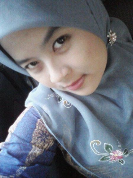 ngentot memek jilbab