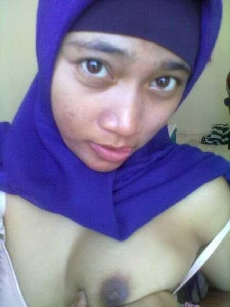 jilbab bugil indonesia