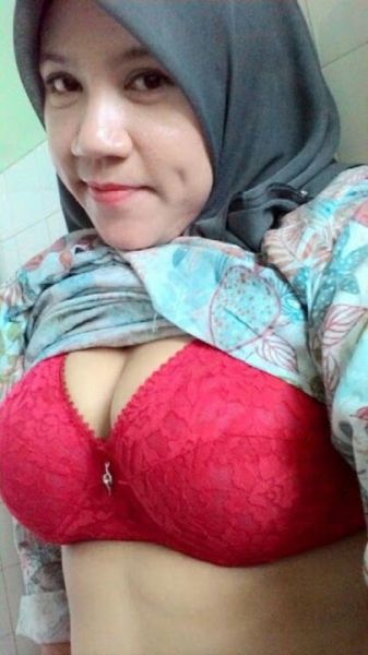 jilbab tembus pandang