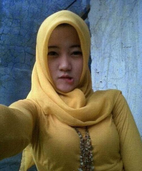 cewek cantik bugil