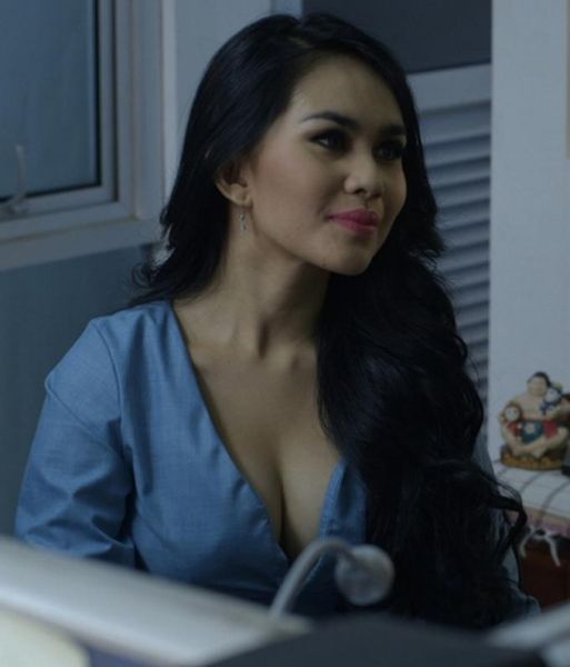 kartika putri bugil