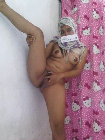 ngentot memek jilbab