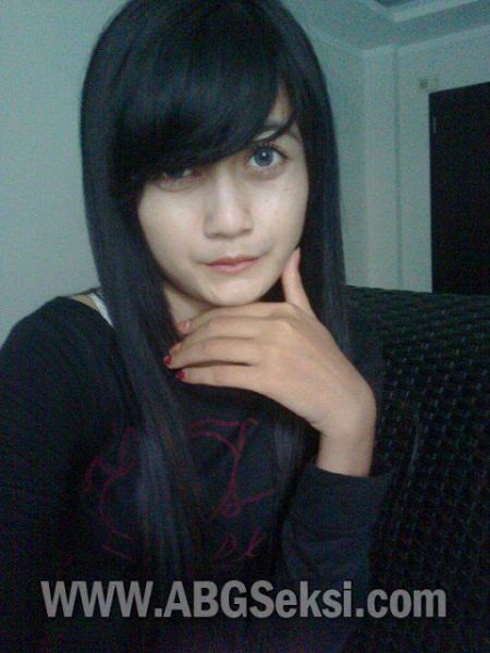 poto bugil syahrini