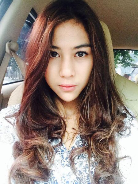 adinda thomas rambut pendek