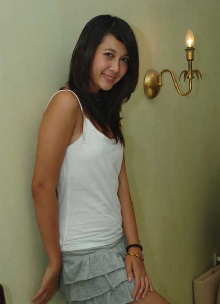 artis andrea dian