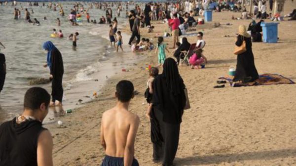 foto wanita arab telanjang